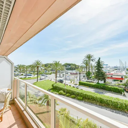 Studio With Seaview Facing The Harbour *